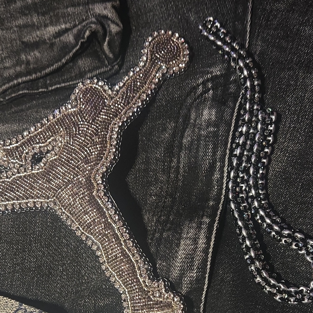 Hand Beaded Jordan Jumpman. - Picture 4 of 6
